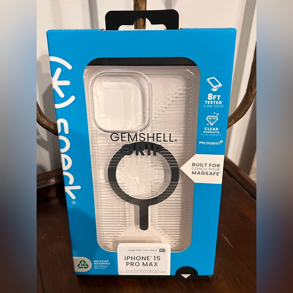 Speck IPhone 15 Pro Max case